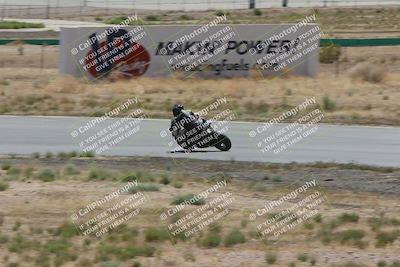 media/Apr-20-2025-AHRMA (Sun) [[393a79c373]]/Race/Group 7/Turn 4b/